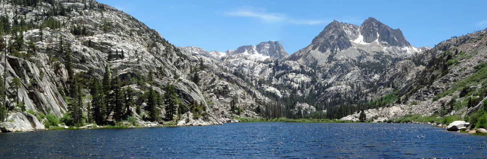 photo of Baarney Lake, Hoover Wilderness, California