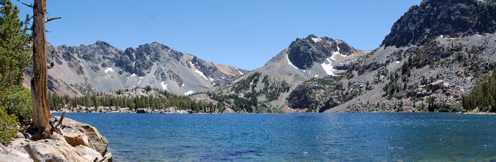 photo of East Lake, Hoover Wilderness, California